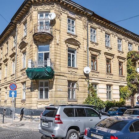 Inshiapartments On Popovycha Str Leopoli Esterno foto